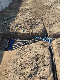 Montaż jednej sekcji zautomatyzowanego systemu nawadniania ogrodu