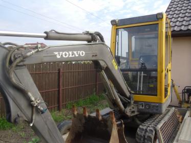 Pace minikoparką, wykopy liniowe, studnie chłonne, studbnie deszczowe