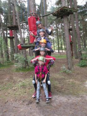 KOLONIE, OBOZY Polska, Anglia, Bułgaria, Włochy, Malta i wiele innych państw