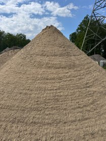 Piasek do zasypania fundamentów