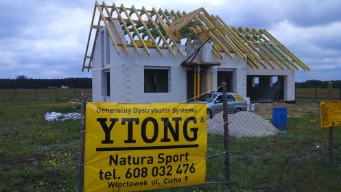 Budowa domu energooszczędnego – stan surowy w systemie Ytong