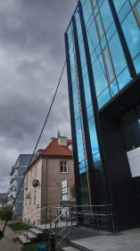 Mycie okien wodą demineralizowaną - do 20m z ziemi