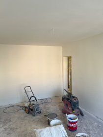 Dwukrotne szpachlowanie oraz szlifowanie