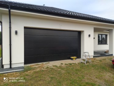 Serwis, regulacja i naprawa bram garażowych segmentowych, uchylnych.