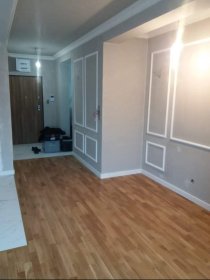 Montaż sztukaterii sufitowej, ściennej