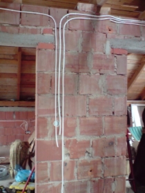 instalacje elektryczne