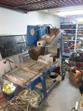 Sprzedaż narzędzi budowlanych w związku z zamknięciem firmy