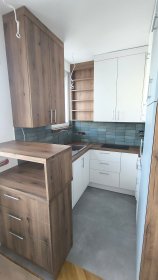 Remonty Kuchni i Układanie Płytek – Solidnie i Czysto