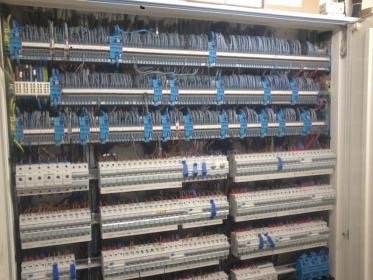 Instalacje elektryczne od A do Z