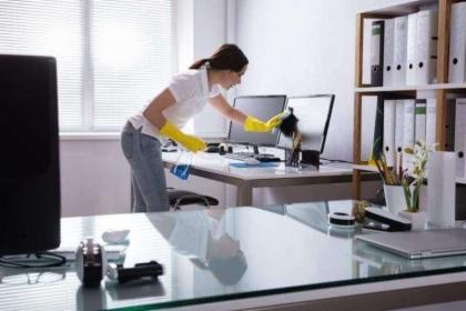 Sprzątanie biur, firm i urzędów