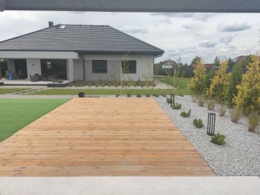 Kompleksowy montaż tarasów drewnianych