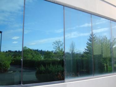 Mycie okien i powierzchni szklanych
