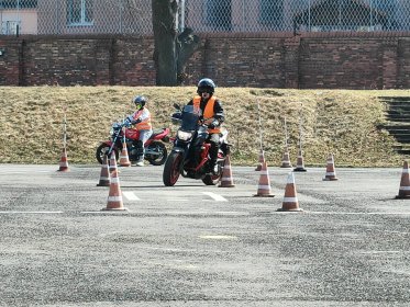 Kurs Eksternistyczny kat.B lub kat.A