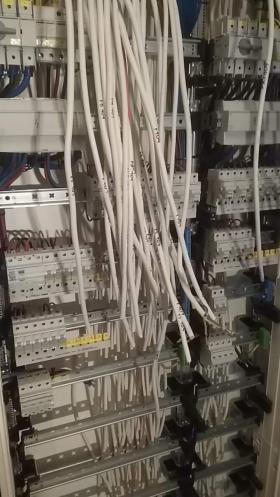 Instalacje elektryczne