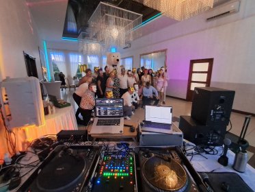 DJ na Twoją imprezę + nagłośnienie i światło