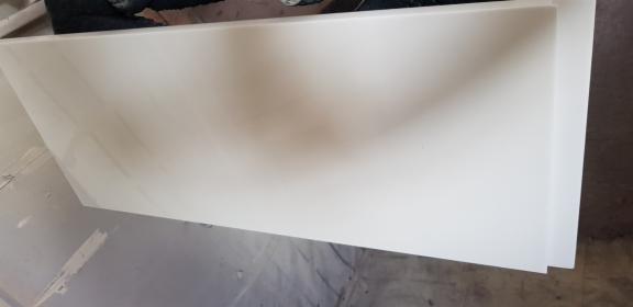 Fronty lakierowaneFronty