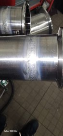 montaż instalacji, usuwanie wycieków, spawanie rur.