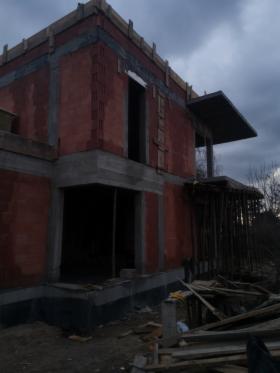 Budowa domów jednorodzinnych