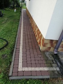 Czyszczenie kostki brukowej i wyrobów betonowych