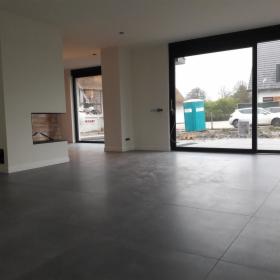 Ukladanie glazury i terakoty