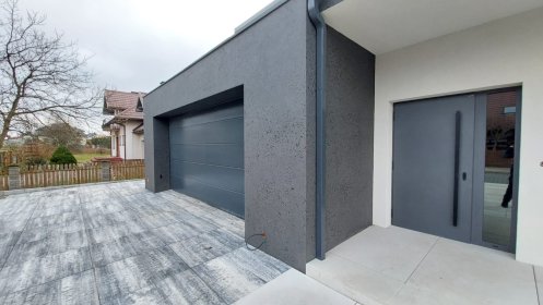 Montaż i sprzedaż bram