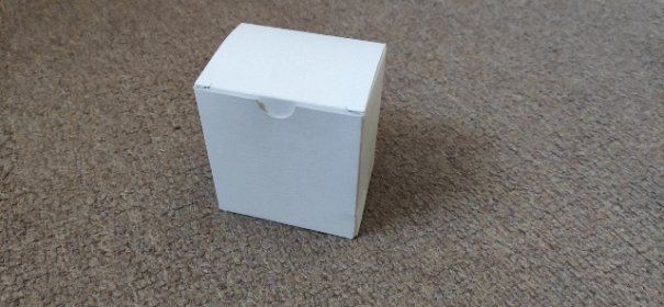 Pudełka 75x75x80 białe, tektura lita