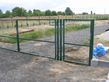 Panel 4-1,53 plus podmurówka 25 słupek 2.3 hit 65 zł m/b cena od 100 m/b