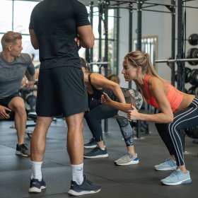 Poranne treningi w małych grupach