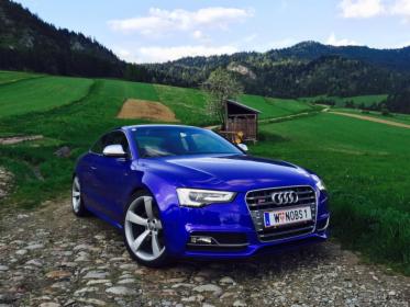 Oklejanie samochodów