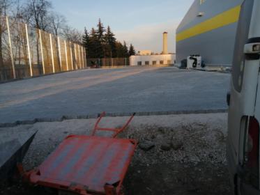 Układanie kostki brukowej