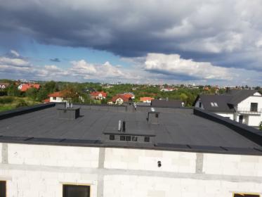 Krycie dachów papą termozgrzewalną