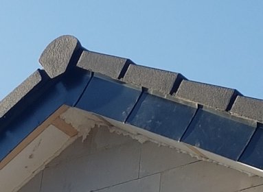 Dekarstwo, blacharstwo (pokryca z blachy plaskiej na rąbek stojący, dachy i elewacje)