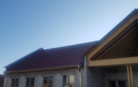 Inżynieryjne podejście do budowy dachu. Dekarstwo, blacharstwo, ciesielstwo.