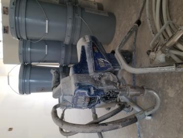 Malowanie natryskowe agregatem domów domy