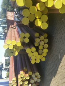 Sprzedam 253 t blachy stalowej  oraz 32 t rur bezszwowych