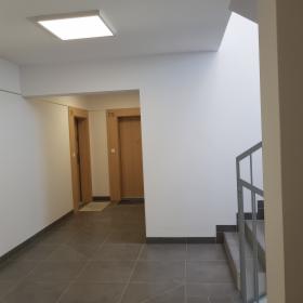 sprzątanie po budowach