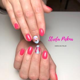 Manicure hybrydowy z proteiną „Strong”