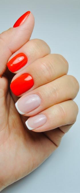 Proteina + manicure hybrydowy