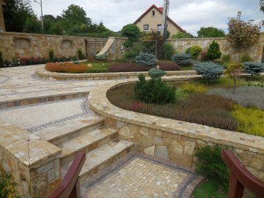 Ogrodzenia Granitowe - Układanie Kostki Granitowej i Betonowej.