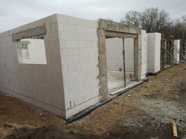 Murowanie ściany noszone oraz ścianki działowe