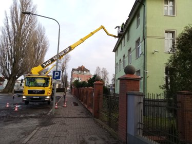 Usługi podnośnikiem koszowym