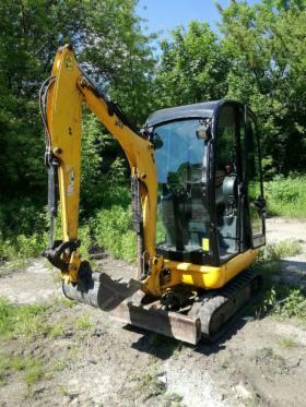 Minikoparka JCB - wykopy ziemne - szeroki zakres usług