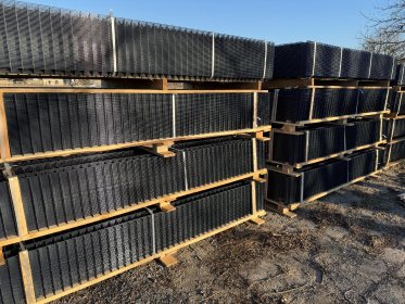 Kompletne ogrodzenia działek (żaluzje, palisady, panele 3D, bramy, furtki)