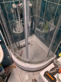 Malowanie ścian, drobne naprawy, remonty oklejanie mebli