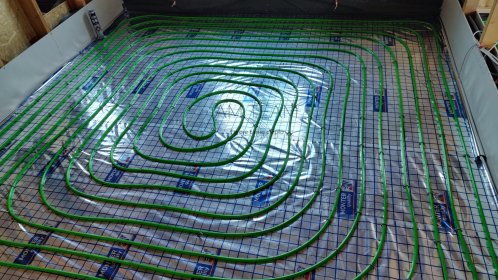 Instalacje podłogowe oraz grzejnikowe