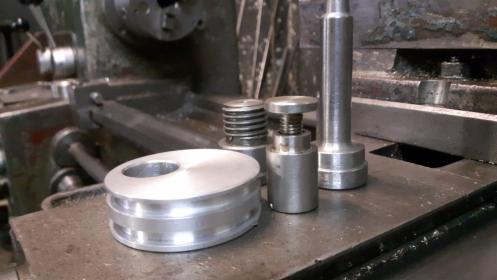 Toczenie frezowanie wiercenie cięcie obróbka skrawaniem