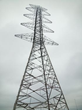 Malowanie linii energetycznych naprawy fundamentów, uziemienia