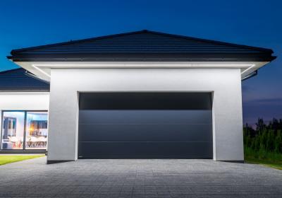 Brama segmentowa Wiśniowski 5000 x 2250 kolor ANTRACYT / BIAŁY / CZARNY