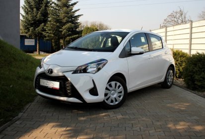 Wynajem samochodu Toyota Yaris Hatchback 5-drzwi segment B