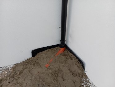 Drenaż i Odwodnienie Liniowe – Profesjonalne Usługi